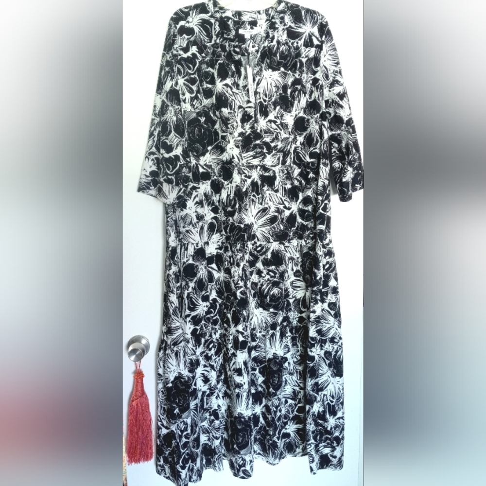 CHICO'S NWT Black & White Cotton Floral Tab Sleeve XL Maxi Dress Size 3 (16)